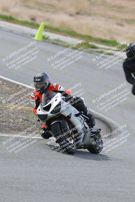 media/Mar-05-2023-TrackXperience (Sun) [[a95d40e56a]]/Group 2/session 2 turn 4/
